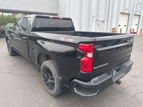 Used 2023 Chevrolet Silverado 1500 Custom AWD/4WD image 7