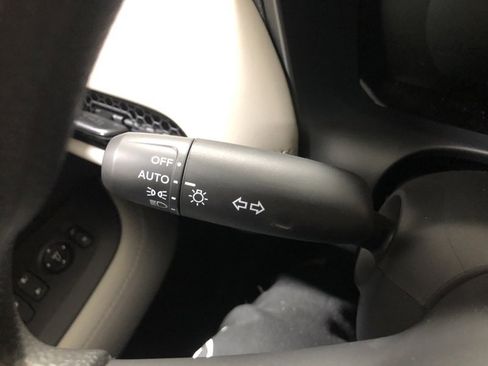 New 2026 Honda HR-V LX image 21