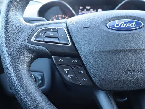 Used 2018 Ford Escape SE w/ SE Sync 3 Package image 6