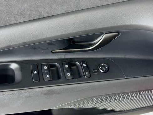 Used 2025 Hyundai Elantra N FWD image 18