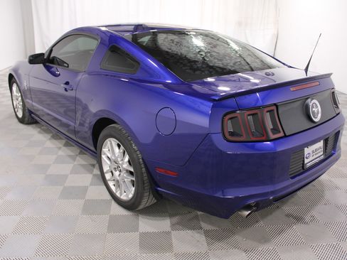 Used 2014 Ford Mustang Premium w/ Equipment Group 202A image 26