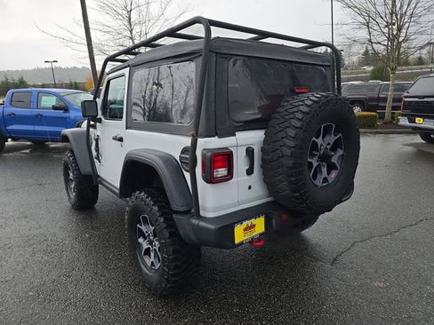 Used 2019 Jeep Wrangler Rubicon w/ Cold Weather Group image 4