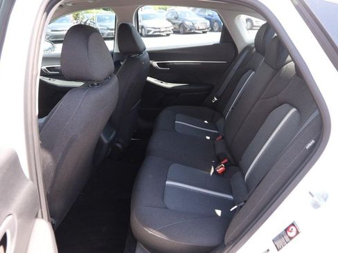 Used 2020 Hyundai Sonata SE FWD image 9