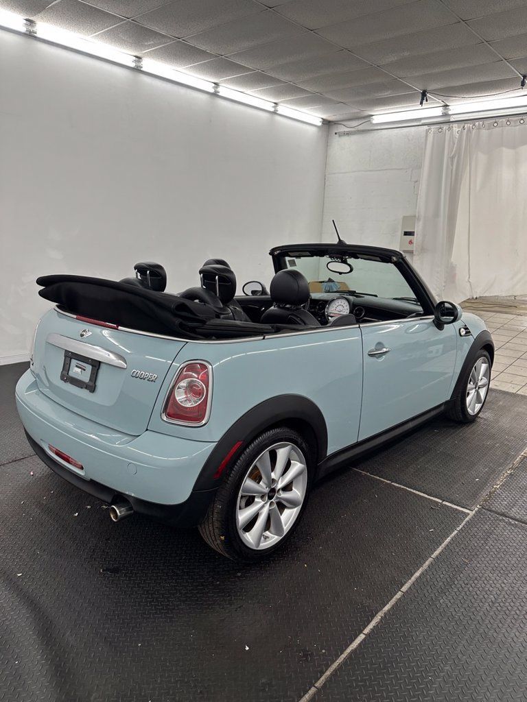 Used 2014 MINI Cooper Convertible FWD image 32