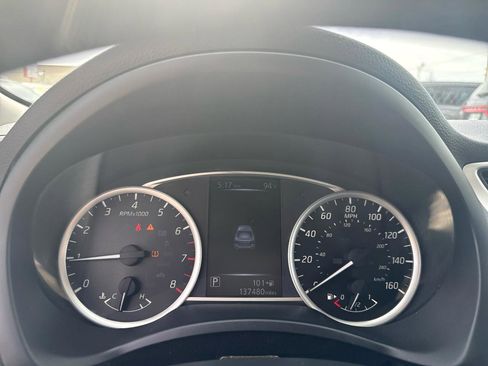 Used 2016 Nissan Sentra SV FWD image 18