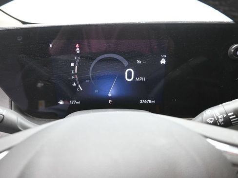 Used 2025 Buick Encore GX Sport Touring FWD image 6
