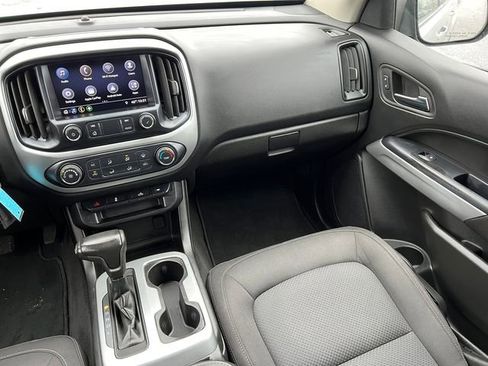 Used 2020 Chevrolet Colorado LT image 33