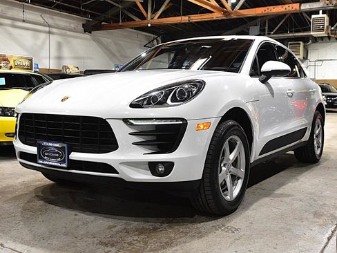 Used 2018 Porsche Macan image 6