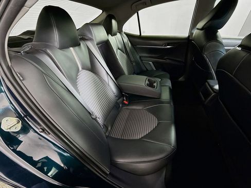 Used 2020 Toyota Camry SE image 26