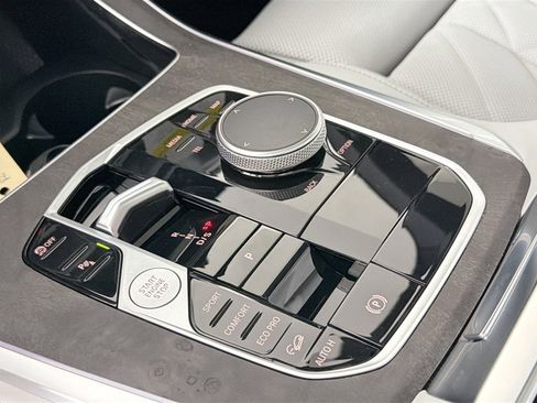 New 2026 BMW X5 xDrive40i image 16