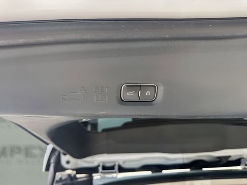 Used 2025 Ford Expedition Max Active AWD/4WD image 32