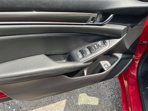 Used 2020 Honda Accord Sport image 11