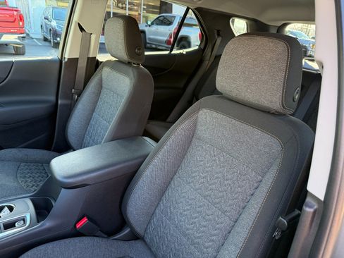 Used 2024 Chevrolet Equinox LT image 14