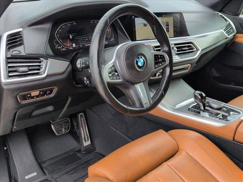 Used 2022 BMW X5 sDrive40i w/ M Sport Package image 10