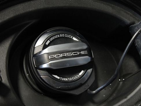 Certified 2024 Porsche 911 Carrera S RWD image 19