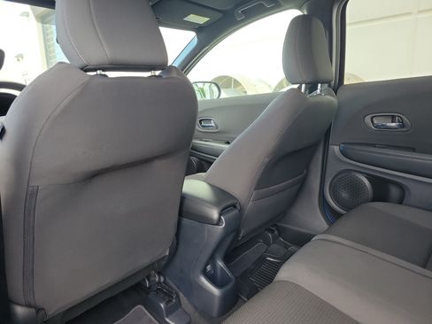 Used 2022 Honda HR-V Sport image 15