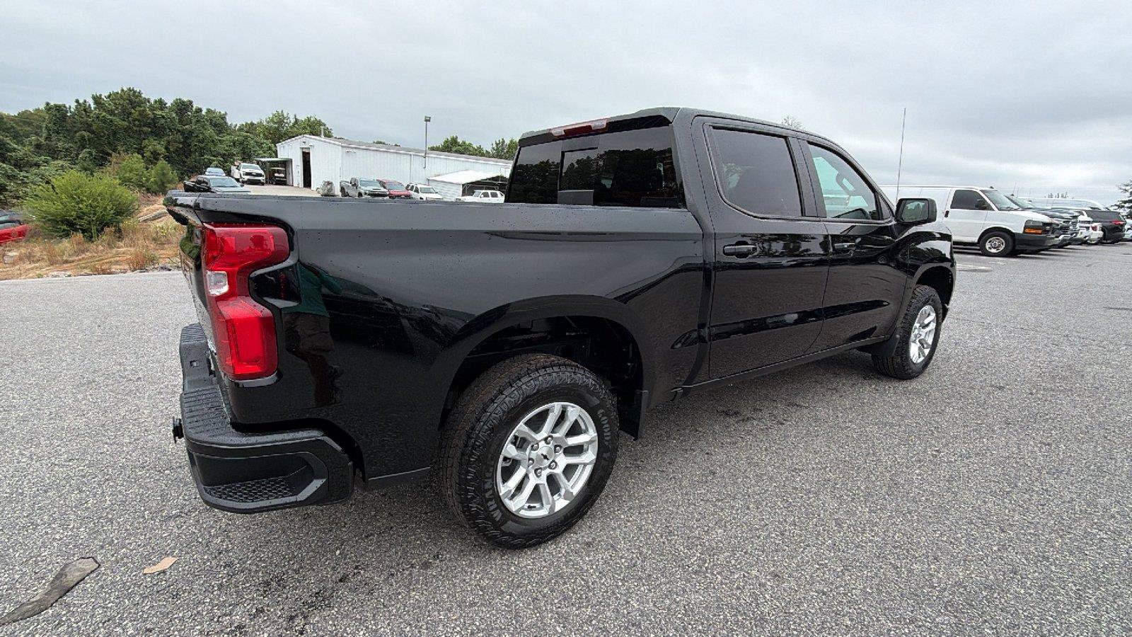 New 2026 Chevrolet Silverado 1500 RST w/ Convenience Package II AWD/4WD image 7