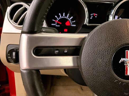 Used 2005 Ford Mustang GT Premium RWD image 17