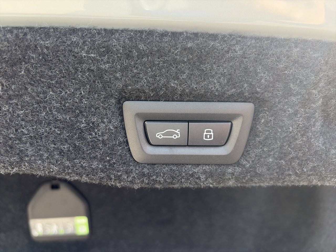 Used 2027 BMW 530i w/ M Sport Package RWD image 35