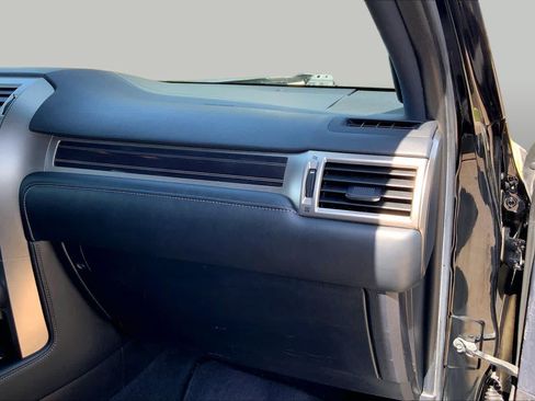 Used 2021 Lexus GX 460 Premium w/ Premium Package AWD/4WD image 18