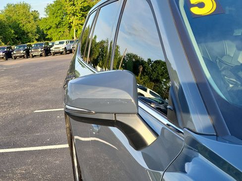 Certified 2025 Toyota Grand Highlander AWD image 10