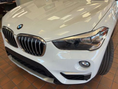 Used 2019 BMW X1 sDrive28i image 8