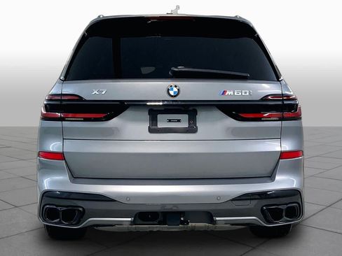 Used 2025 BMW X7 M60i AWD/4WD image 4