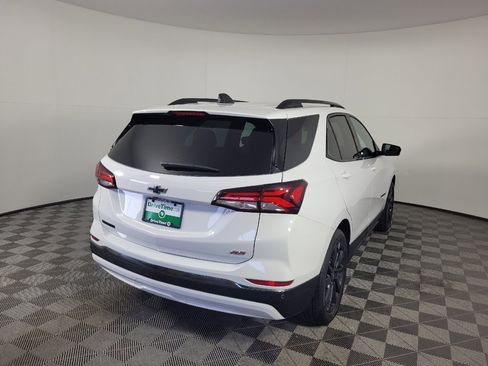 Used 2023 Chevrolet Equinox RS FWD image 9