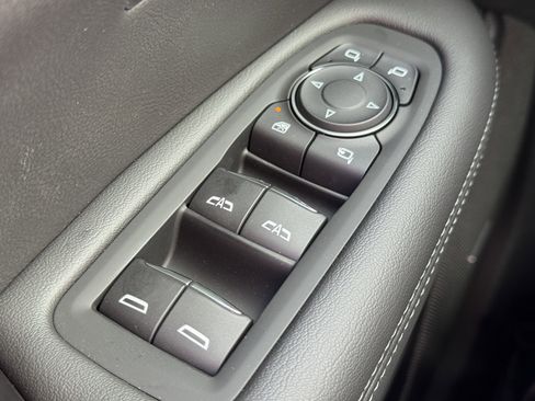 New 2025 Cadillac XT6 Sport w/ Technology Package image 33