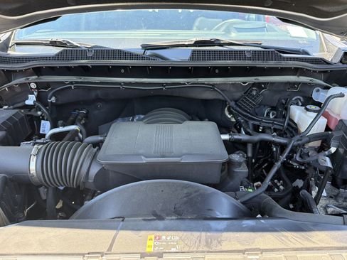 Used 2025 Chevrolet Silverado 2500 LTZ w/ LTZ Premium Package AWD/4WD image 34