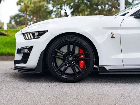 Used 2020 Ford Mustang Shelby GT500 w/ Technology Package RWD image 8