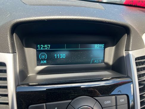 Used 2015 Chevrolet Cruze LS FWD image 48