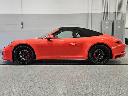 Used 2018 Porsche 911 Carrera GTS RWD image 7