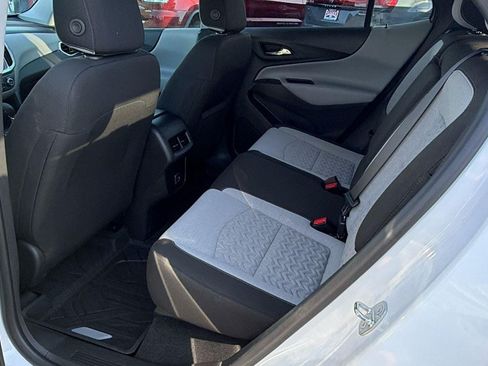 Used 2024 Chevrolet Equinox LS w/ LS Convenience Package FWD image 22