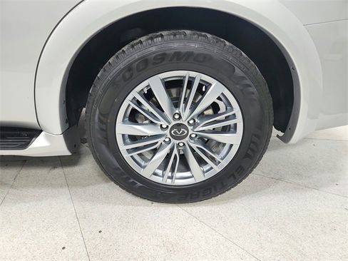 Used 2021 INFINITI QX80 Luxe image 46
