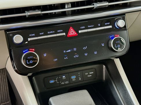 Used 2025 Hyundai Tucson SEL FWD image 23