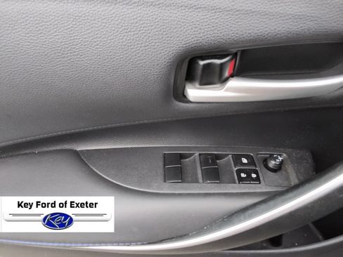 Used 2020 Toyota Corolla SE FWD image 18