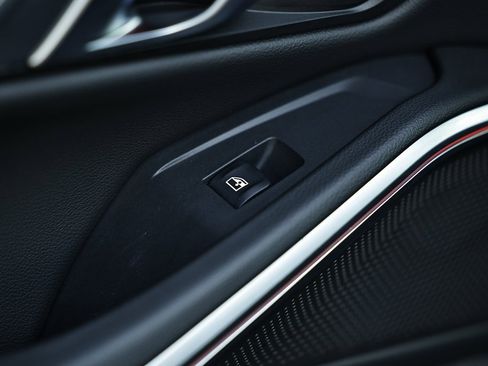 Used 2023 BMW 330i Sedan w/ Driving Assistance Package image 24