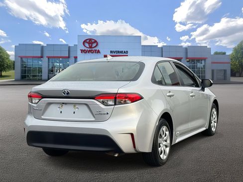 Used 2024 Toyota Corolla LE image 5