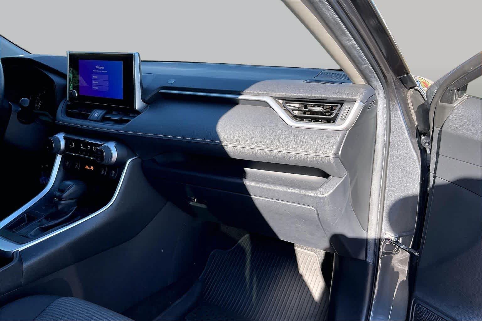 Certified 2023 Toyota RAV4 XLE w/ Convenience Package FWD image 18