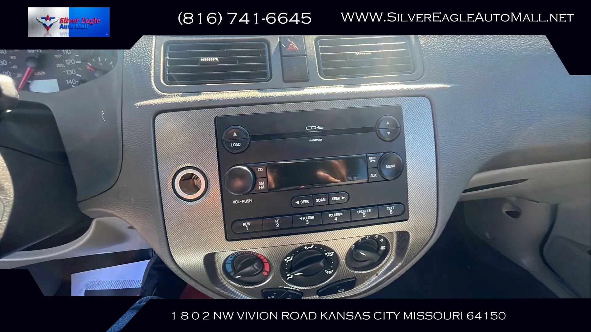 Used 2005 Ford Focus SES FWD image 13