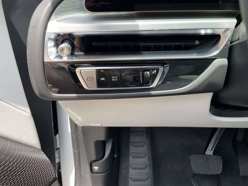 New 2026 Cadillac Lyriq Luxury RWD image 21