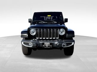 Used 2022 Jeep Gladiator Overland w/ Popular Equipment Package video 2