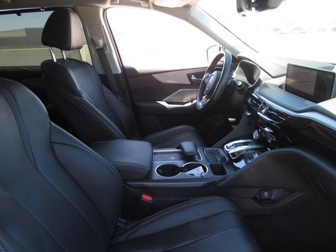 Certified 2023 Acura MDX FWD w/ Technology Package image 9