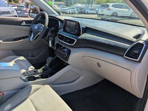 Used 2020 Hyundai Tucson SE AWD/4WD image 30