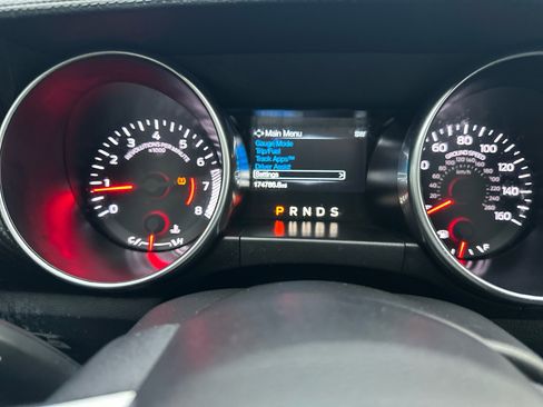 Used 2019 Ford Mustang Coupe image 16