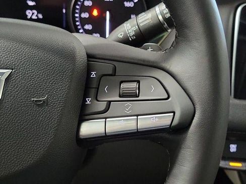 Certified 2022 Cadillac XT4 Premium Luxury w/ Technology Package FWD image 22