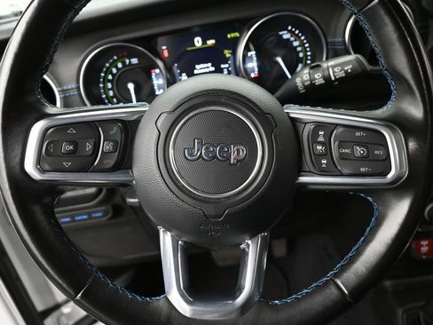 Used 2022 Jeep Wrangler Unlimited Rubicon 4xe w/ Steel Bumper Group image 13