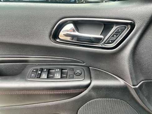 Used 2023 Dodge Durango GT image 17