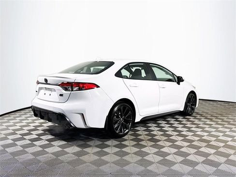 Certified 2025 Toyota Corolla SE image 8